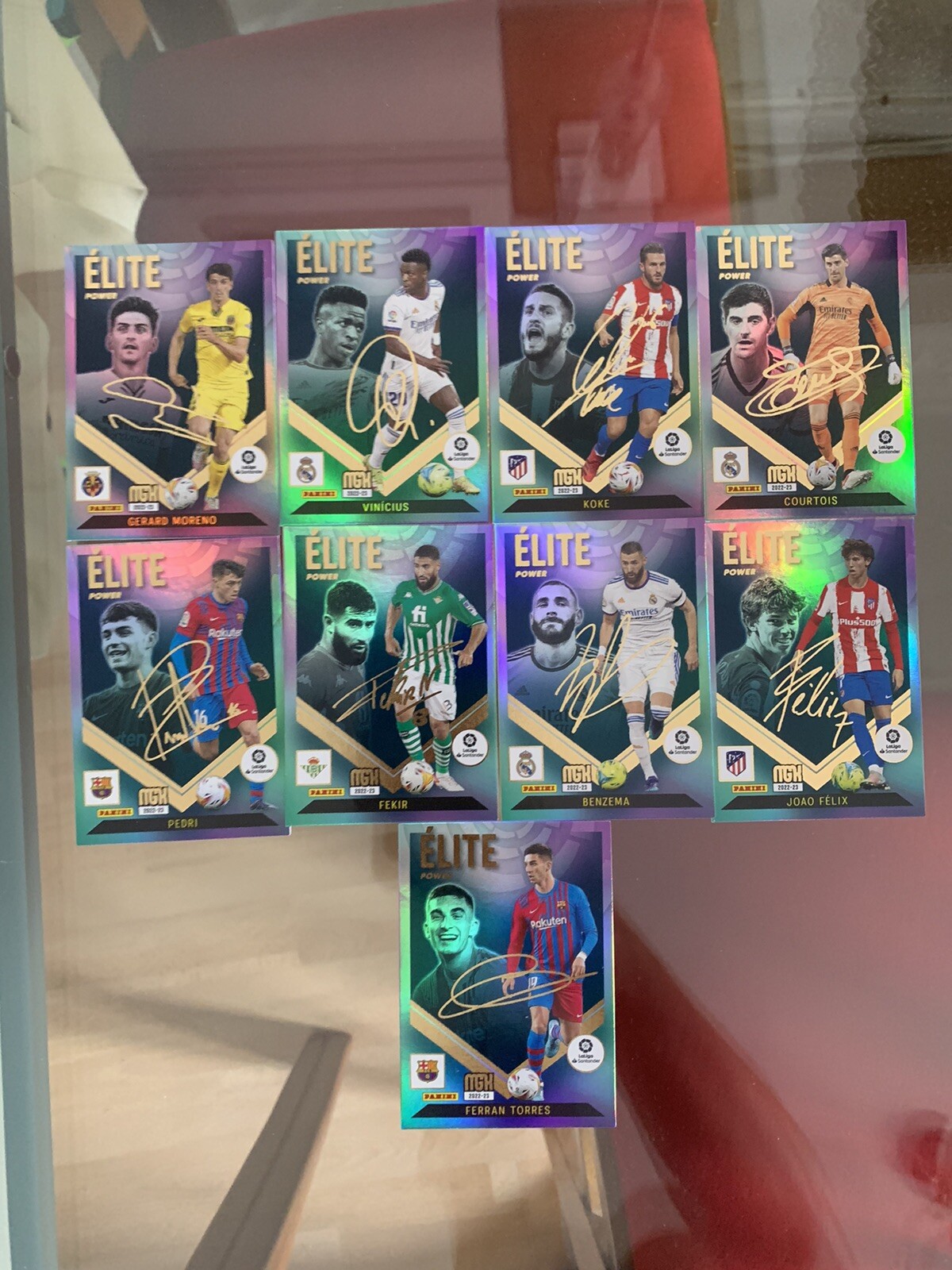 Serie 9 cartas Elite Power Paralela Firma Megacracks LaLiga 2022-23 Panini