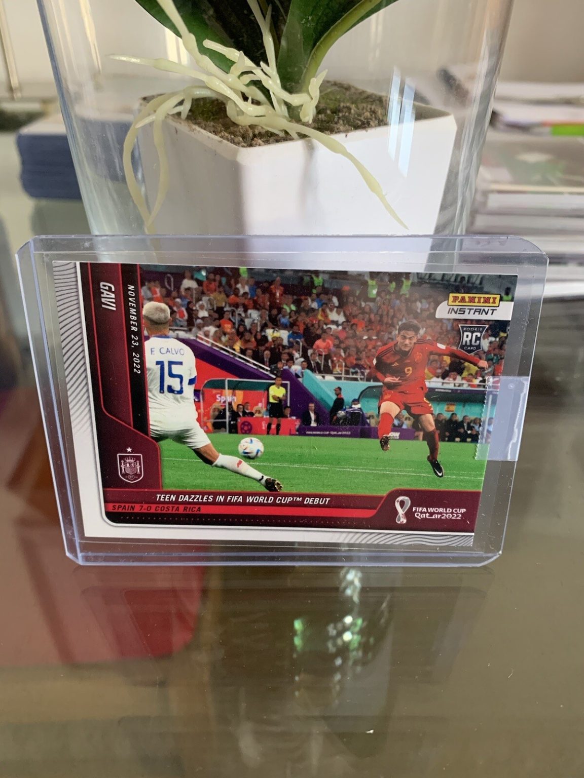 Rookie card Gavi 48 Panini Instant Mundial Qatar 2022 sin graduar