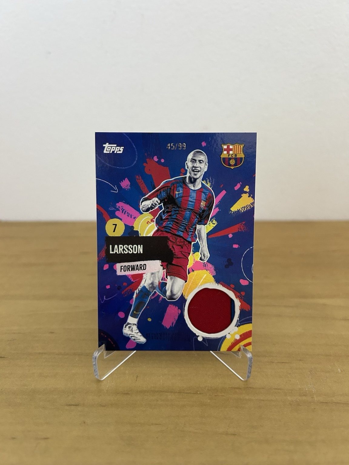 Carta Henrik Larsson match-worn relic numerada 99 Barça Rumba Topps Team Set Barcelona 2024-25