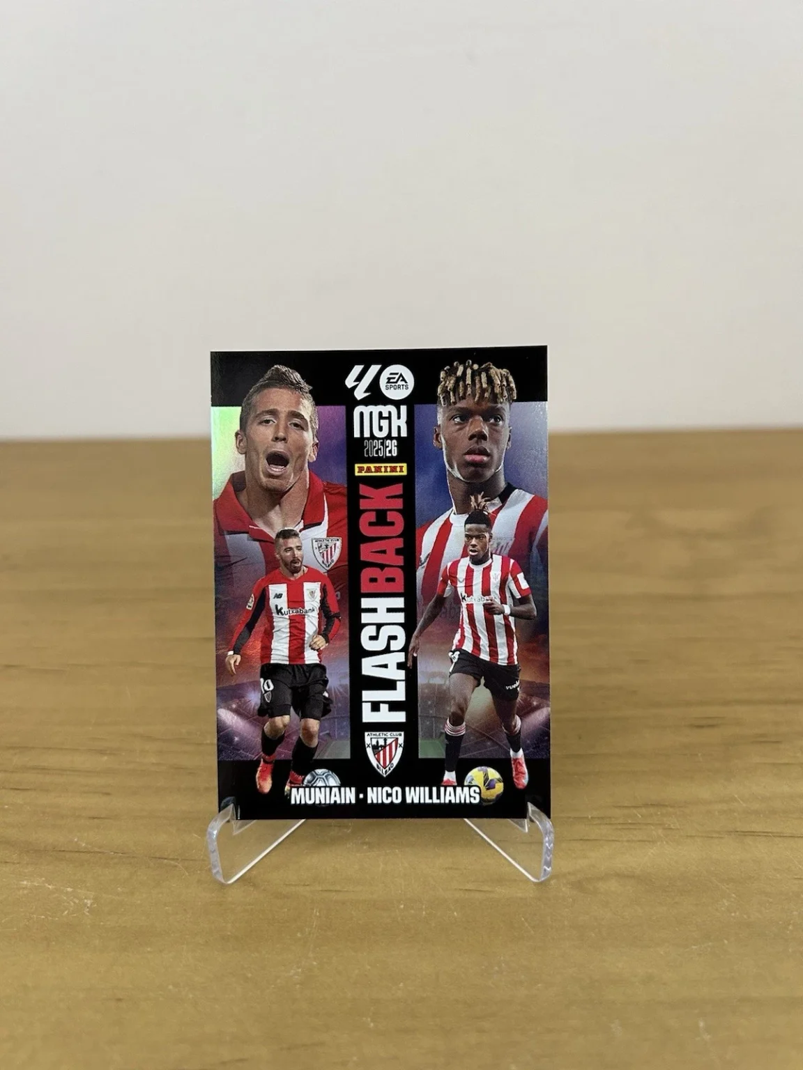 Carta Flashback Muniain Nico Williams Athletic Bilbao Panini Megacracks 2025-26
