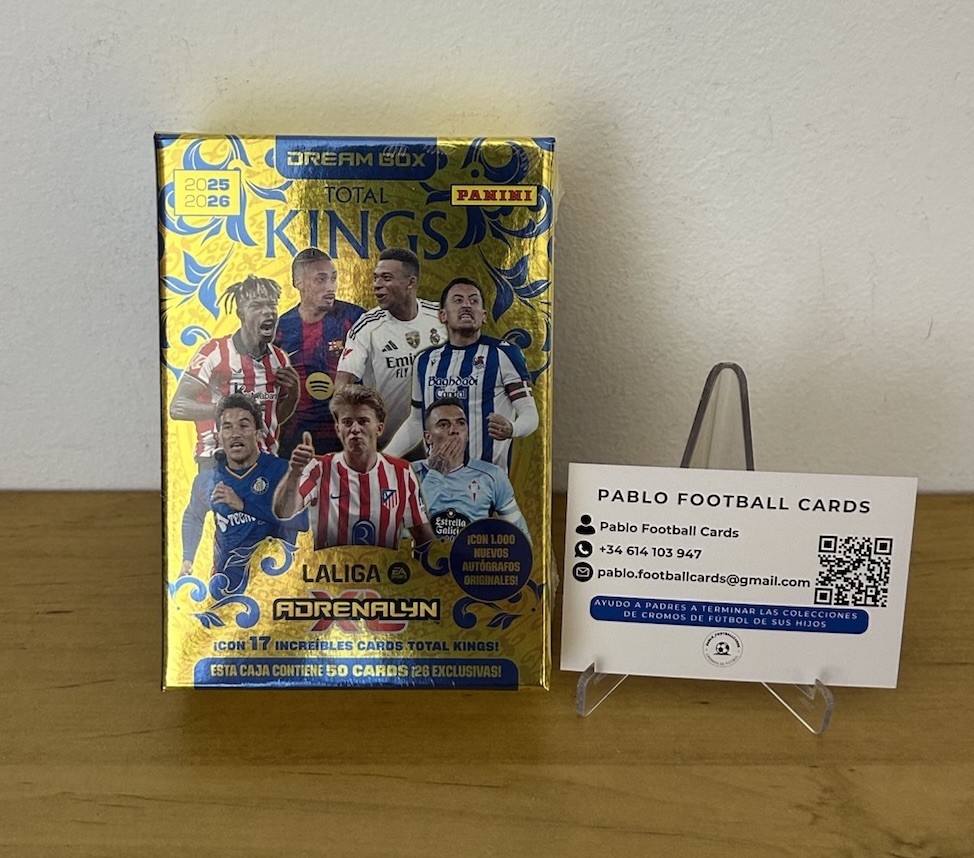 Dream Box Balón de Oro Total Kings 50 cartas Panini Adrenalyn XL 2025-26