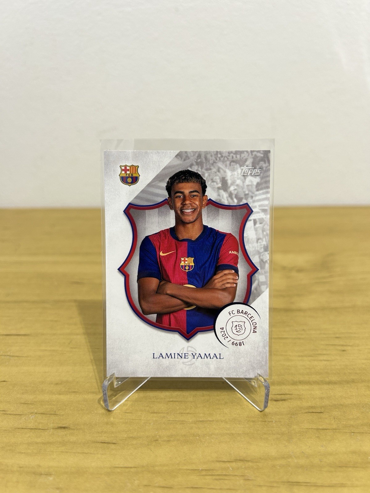 Carta Lamine Yamal 16 Topps FC Barcelona 125 Aniversario 2025