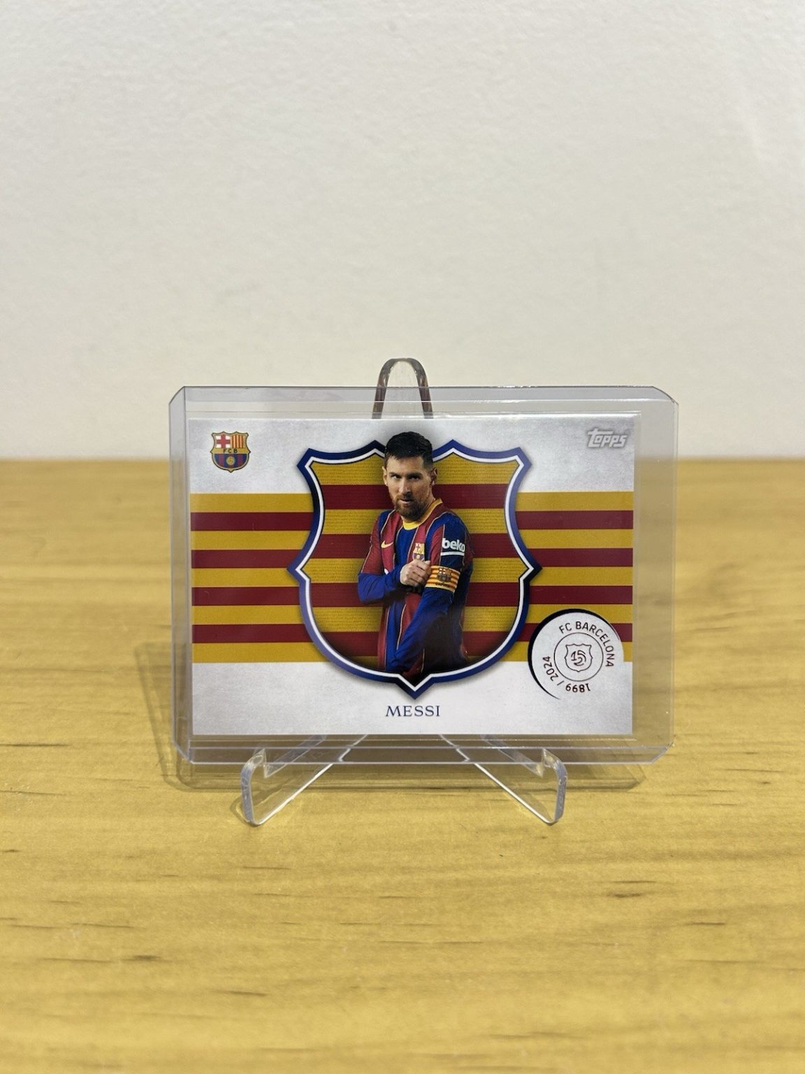 Carta Lionel Messi Capitá CA-5 Topps FC Barcelona 125 Aniversario
