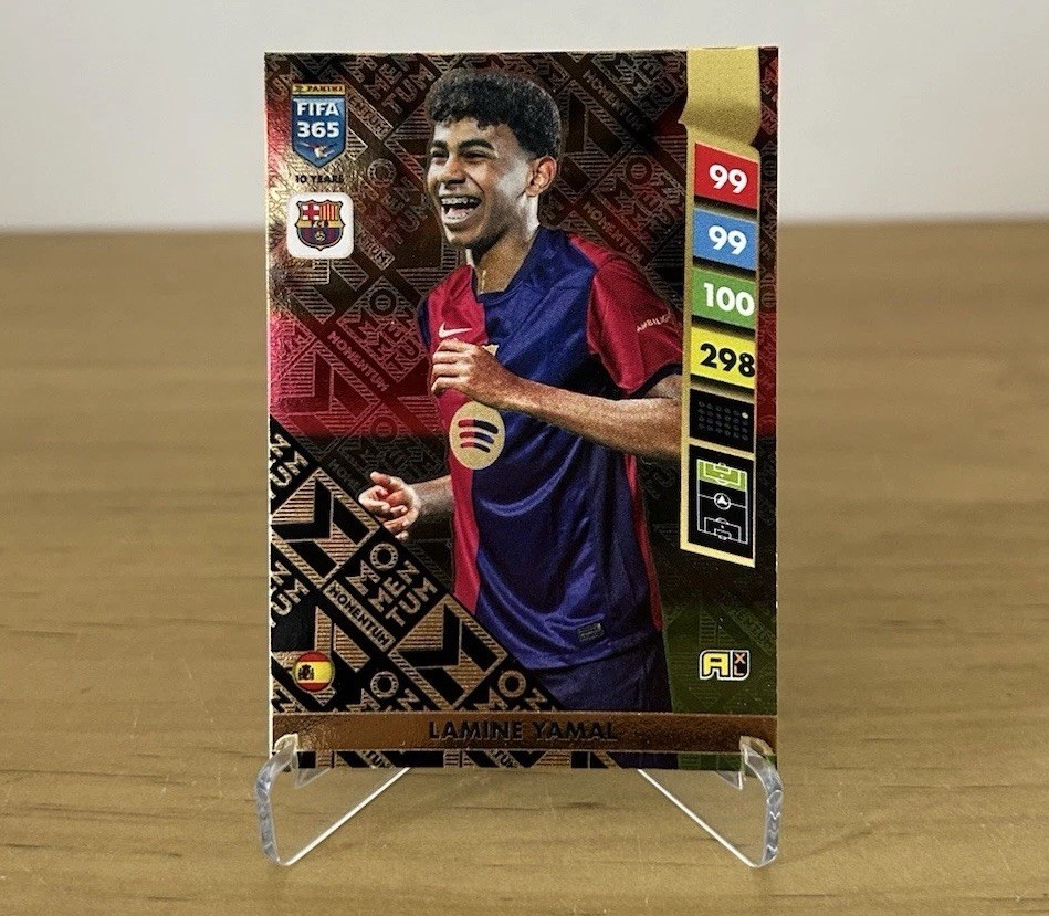 Carta Lamine Yamal Momentum Panini Adrenalyn XL FIFA 365 2025 FC Barcelona