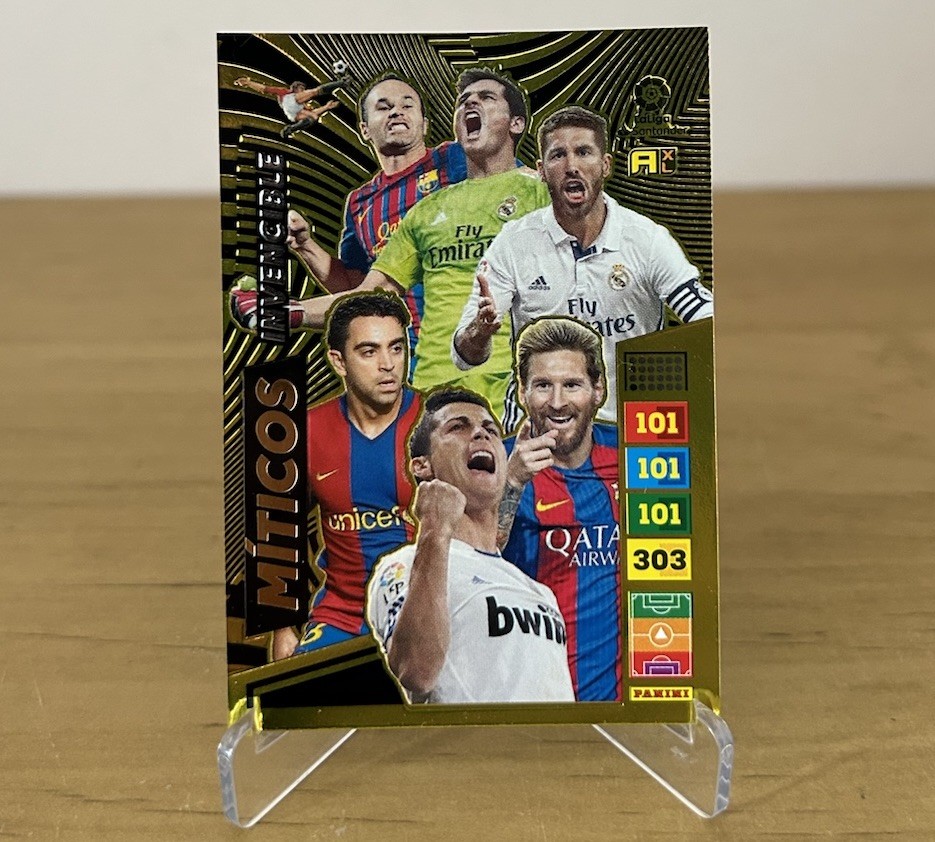 Carta Míticos Invencible Panini Adrenalyn XL LaLiga 2022-23
