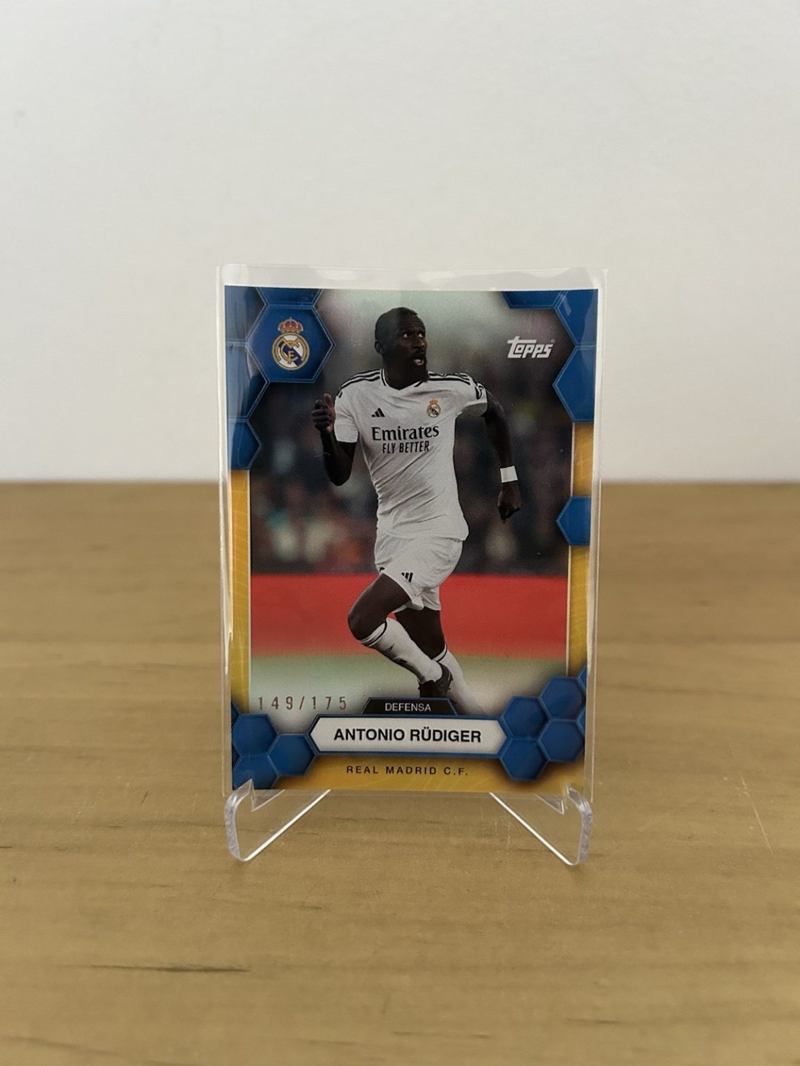 Carta Antonio Rüdiger numerada 175 Topps Fan Set Real Madrid 2024-25