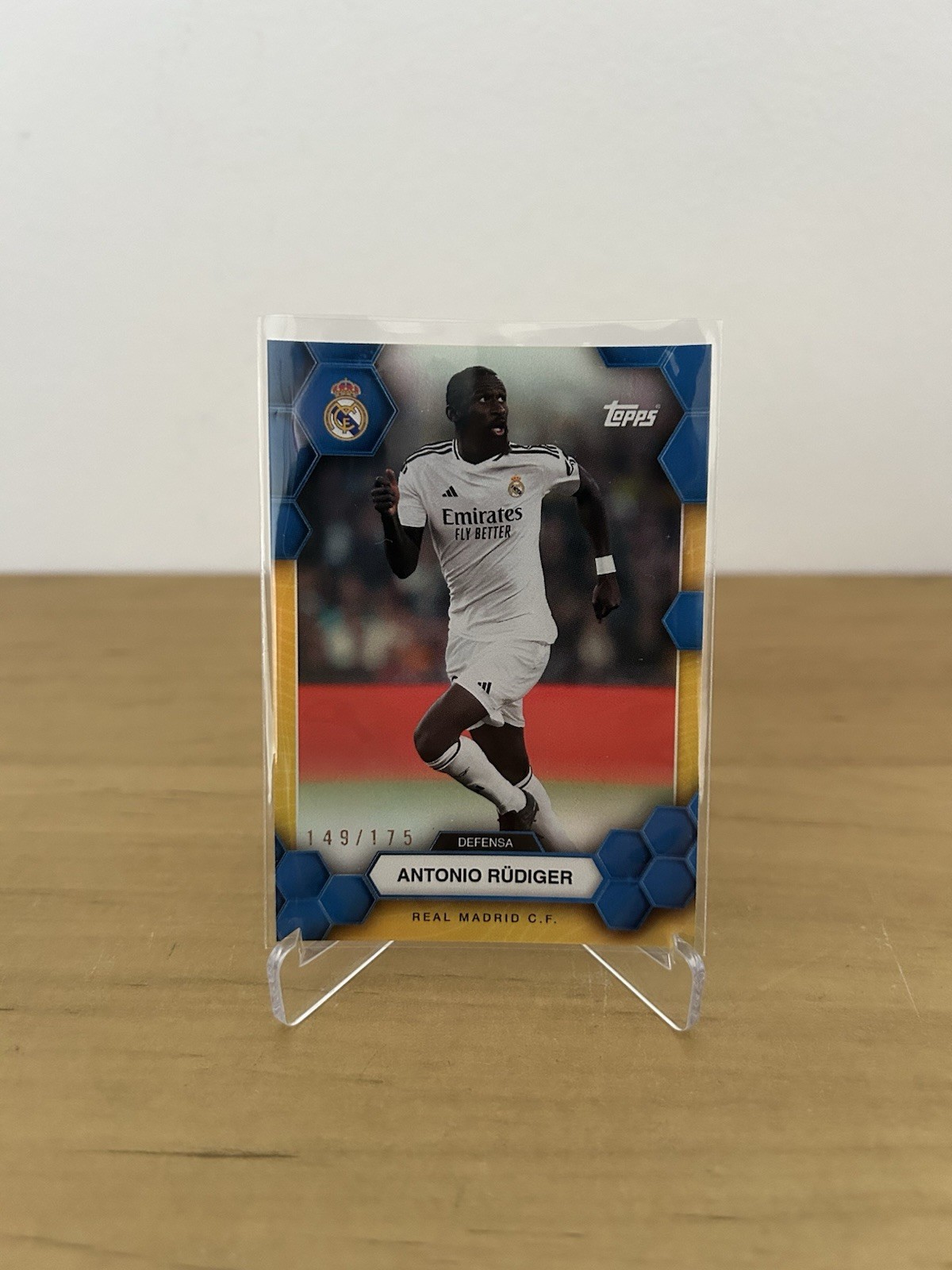 Carta Antonio Rüdiger numerada 175 Topps Fan Set Real Madrid 2024-25