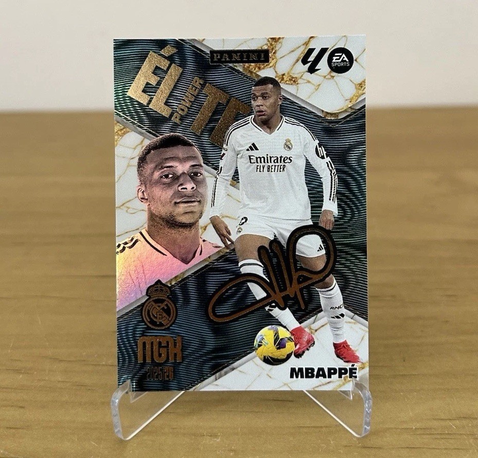 Carta Kylian Mbappé Elite Power P12 Firmada Megacracks LaLiga 2025-26 Real Madrid