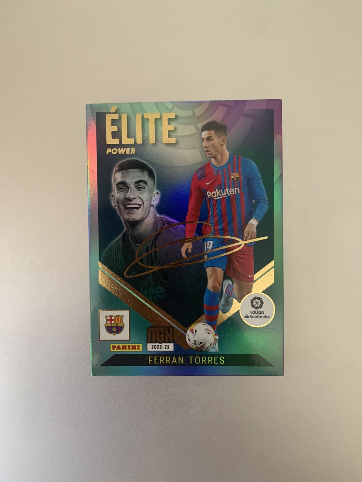 Carta Ferran Torres Elite Power P4 Megacracks LaLiga 2022-23 FC Barcelona