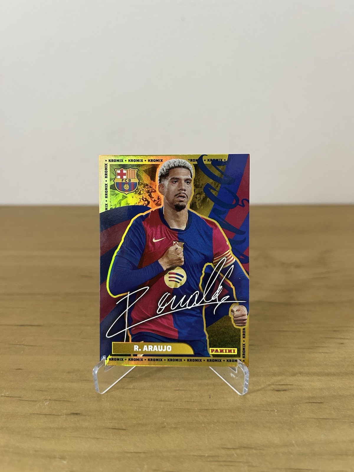 Carta Ronald Araujo Kromix Gold Panini Club FC Barcelona 2024-25