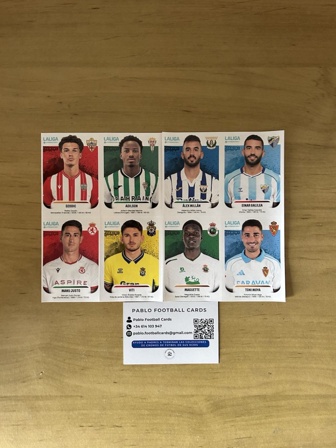 Lámina set completo 8 cromos actualización Jugón Liga Hypermotion 2025-26 Panini