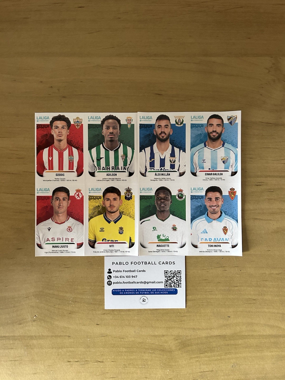 Lámina set completo 8 cromos actualización Jugón Liga Hypermotion 2025-26 Panini