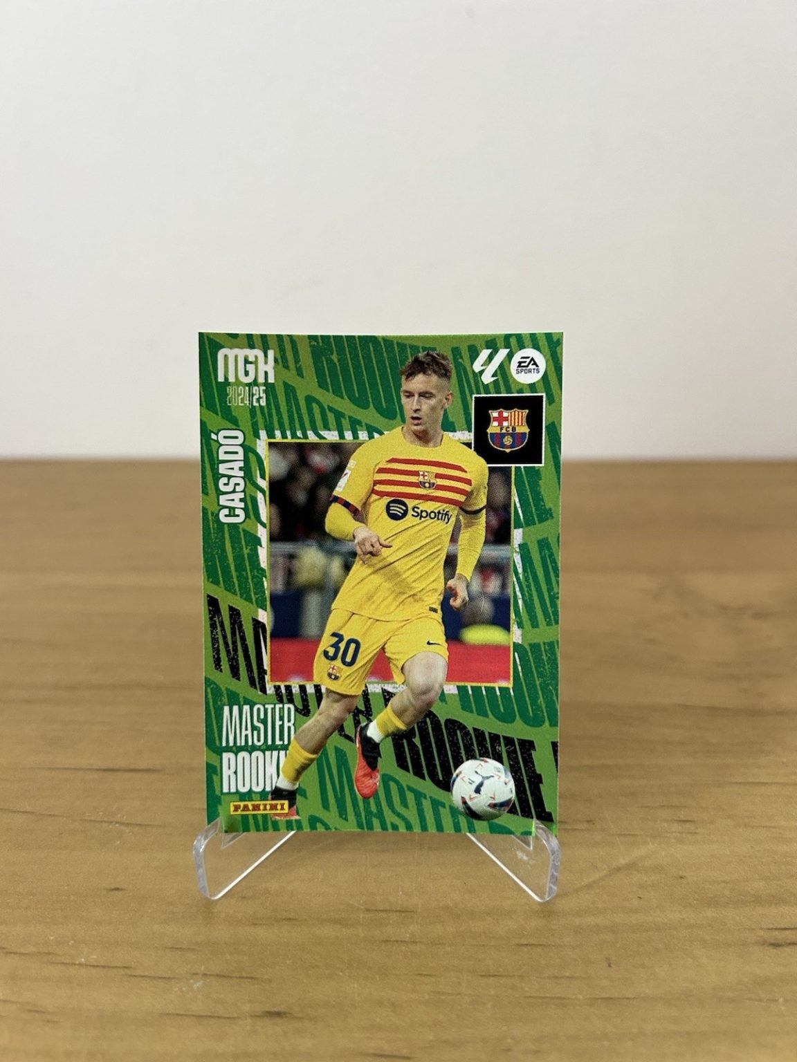 Carta Marc Casadó Máster Rookie 409 Megacracks LaLiga 2024-25 FC Barcelona