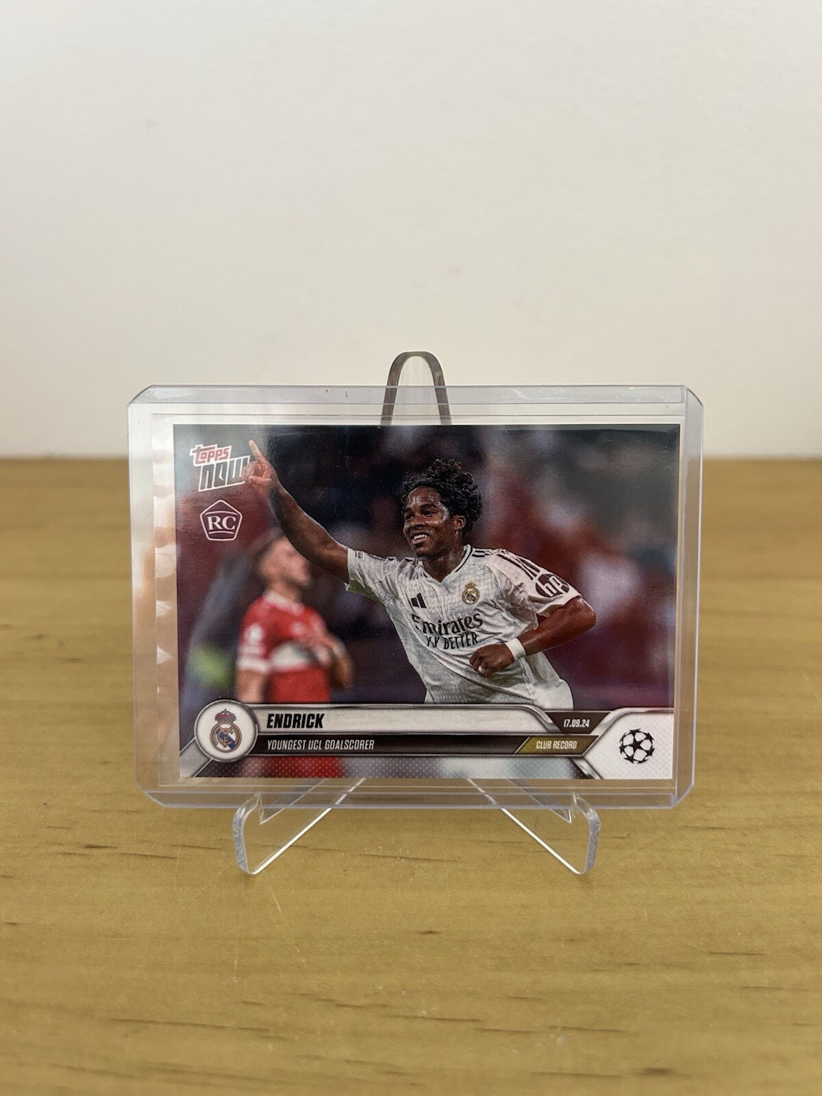 Carta Endrick Topps Now 142 wonderkid ficha por el Real Madrid