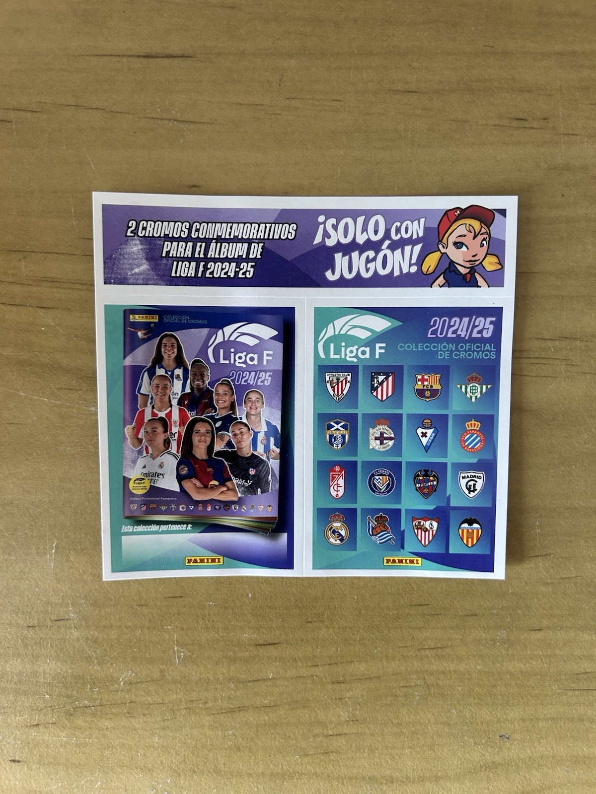 Hoja con 2 cromos conmemorativos álbum Liga F femenina 2024-25 Panini