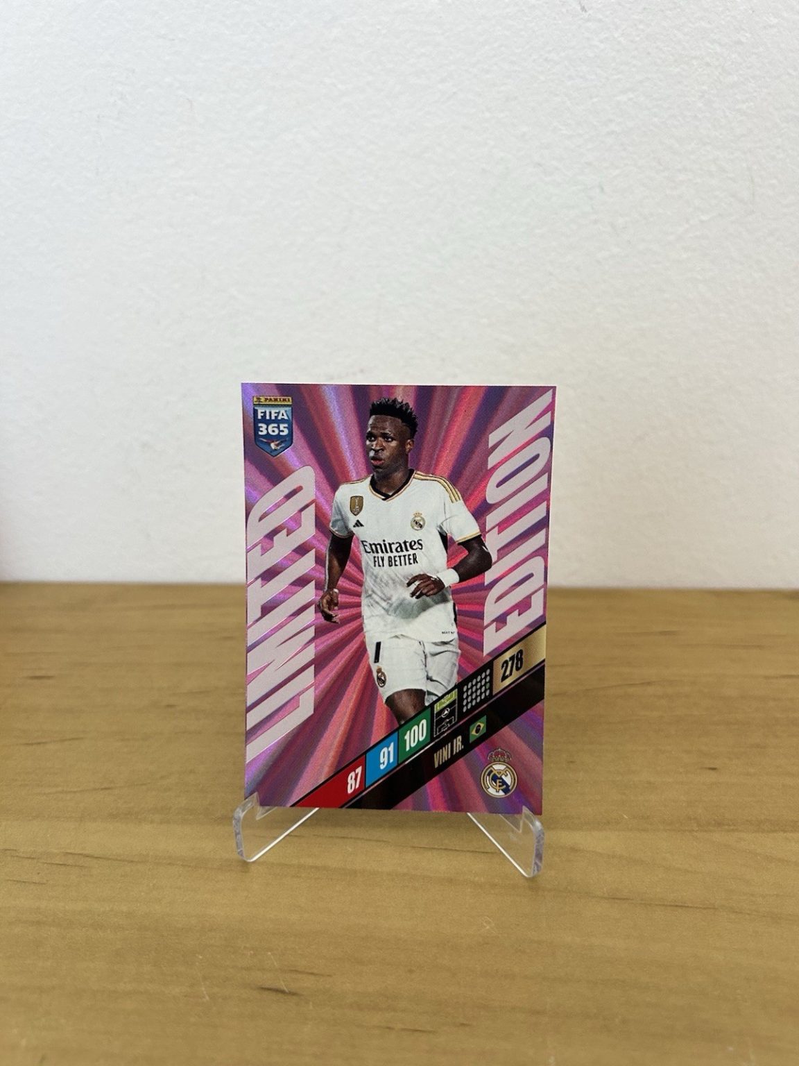 Carta Vinicius Jr Limited Edition Jugón Adrenalyn XL FIFA 365 2023-24