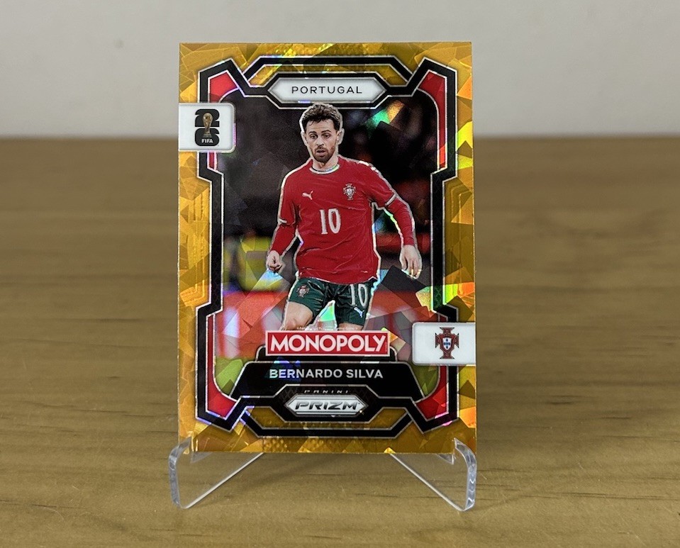 Carta Bernardo Silva Gold Cracked Ice Panini Prizm Monopoly FIFA World Cup 2026 Portugal