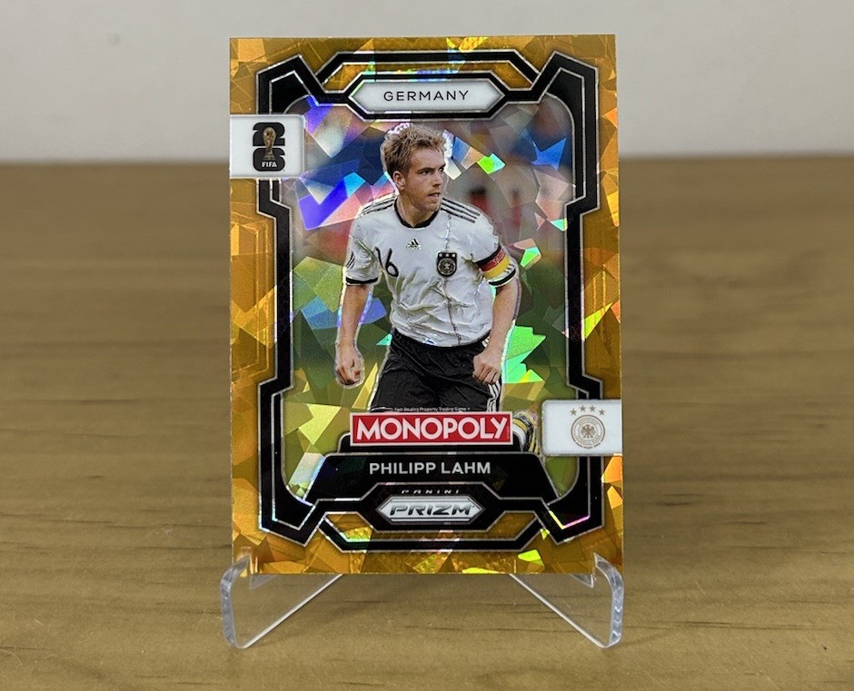 Carta Philipp Lahm Gold Cracked Ice Panini Prizm Monopoly FIFA World Cup 2026 Alemania