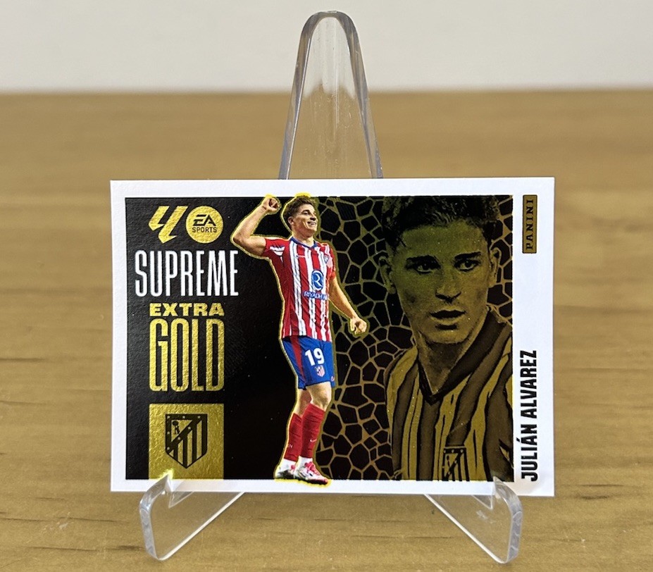 Cromo Julián Álvarez Supreme Extra Gold LaLiga Este 2025-26 Panini Atlético de Madrid