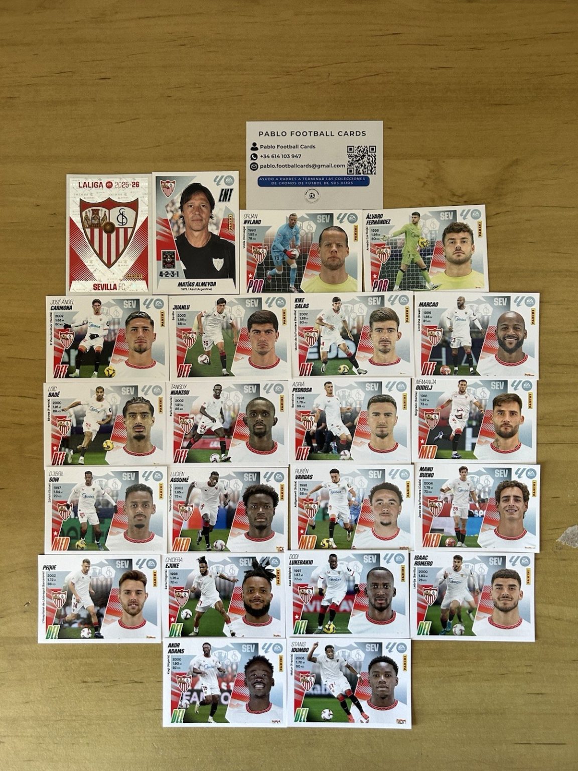 Equipo completo 22 stickers Sevilla FC Panini LaLiga Este 2025-26