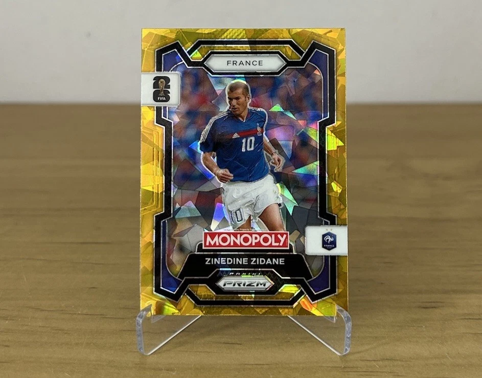 Carta Zinedine Zidane Gold Cracked Ice Panini Prizm Monopoly FIFA World Cup 2026