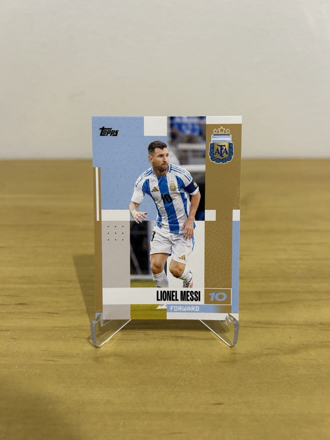 Lionel Messi Argentina Topps Team Set 2024-25