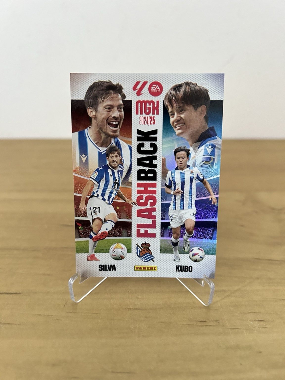 David Silva y Takefusa Kubo Flashback 431 Megacracks LaLiga 2024-25 Panini Real Sociedad