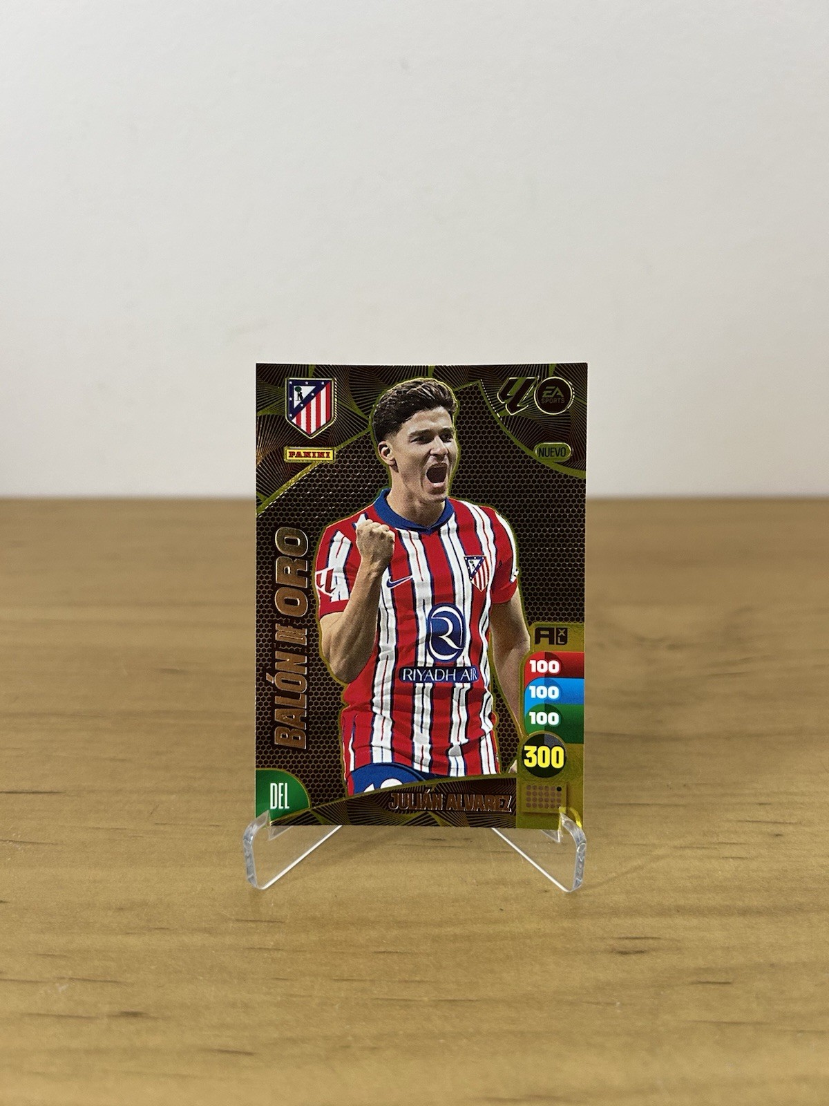 Julián Álvarez Nuevo Balón de Oro Adrenalyn XL LaLiga 2024-25 Panini Atlético de Madrid