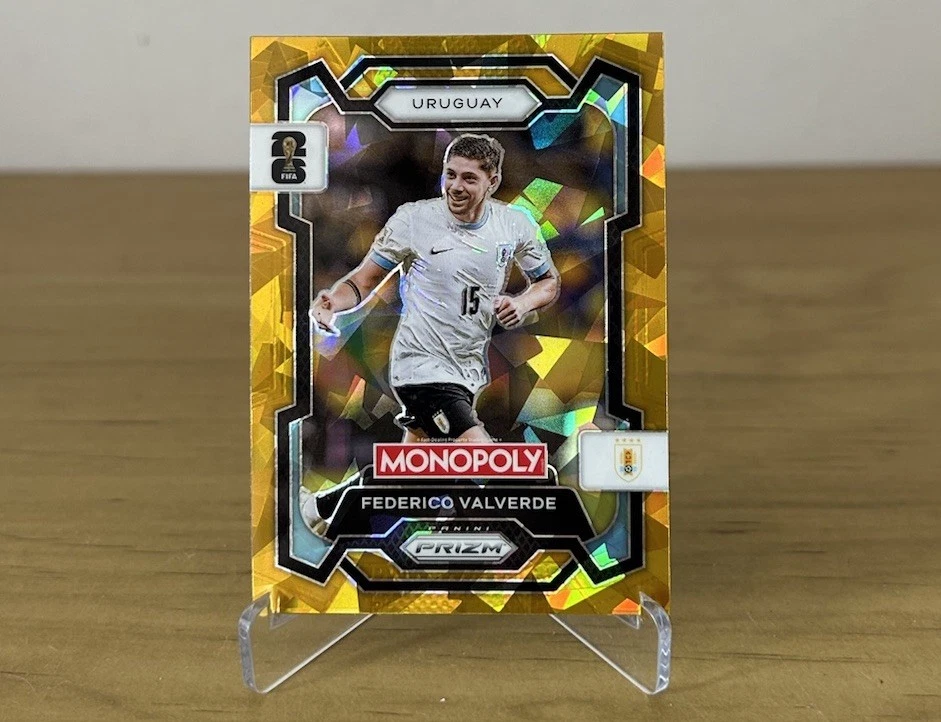 Carta Federico Valverde Gold Cracked Ice Panini Prizm Monopoly FIFA World Cup 2026