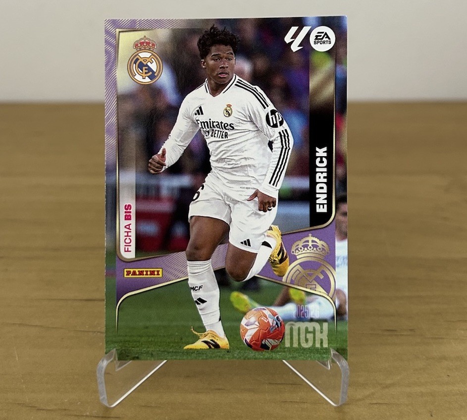 Endrick base card 231 bis Real Madrid Megacracks LaLiga 2025-26 Panini