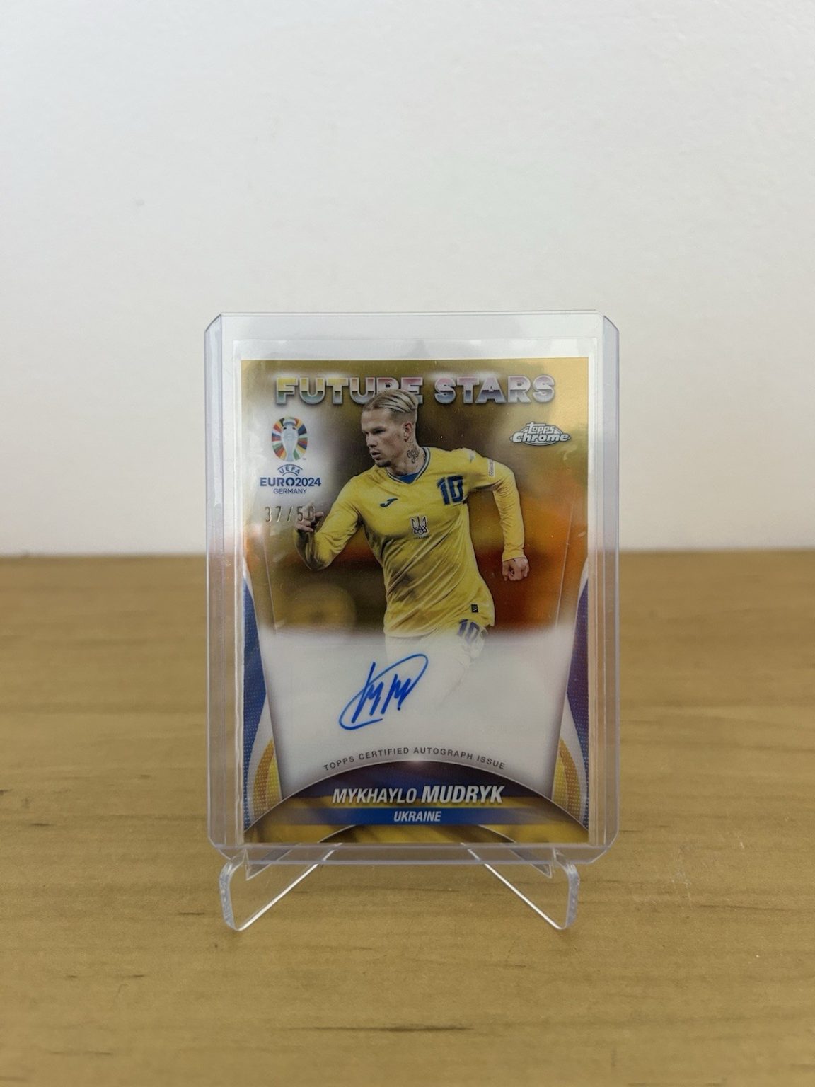 Carta Mudryk autógrafo numerado 50 Future Stars Topps Chrome UEFA Euro 2024