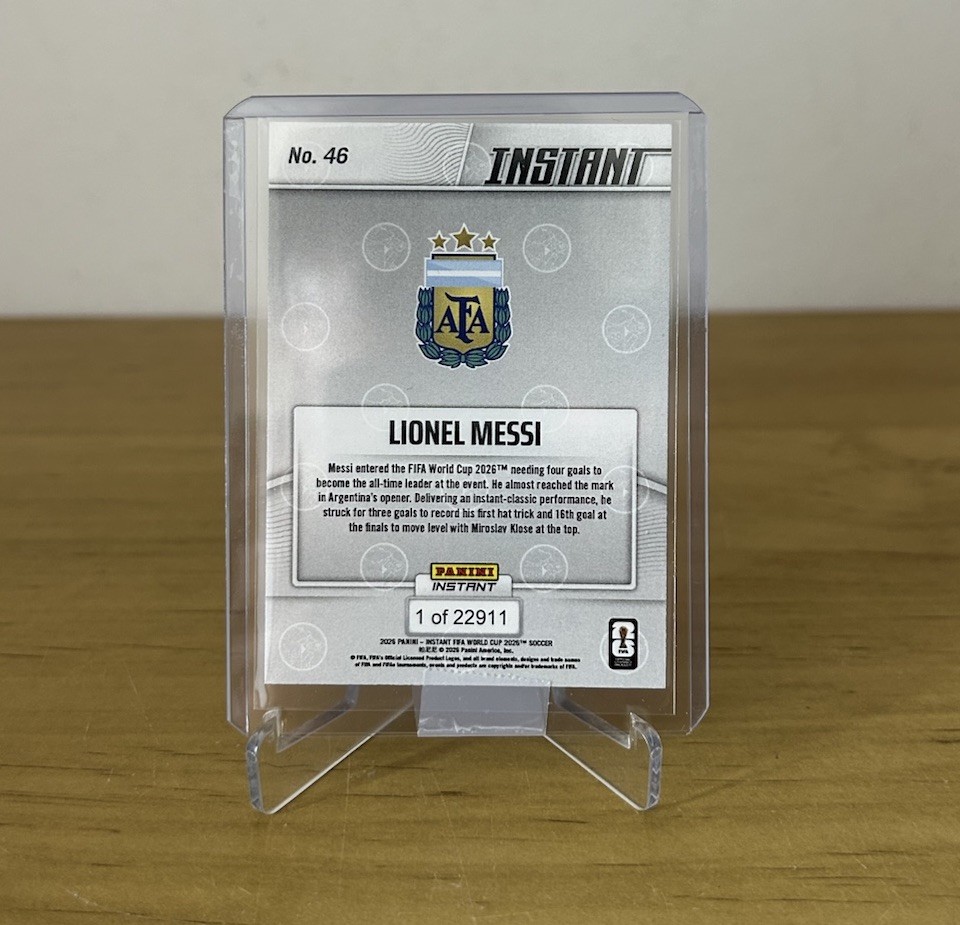 Reverso Messi 46 Panini Instant Mundial 2026