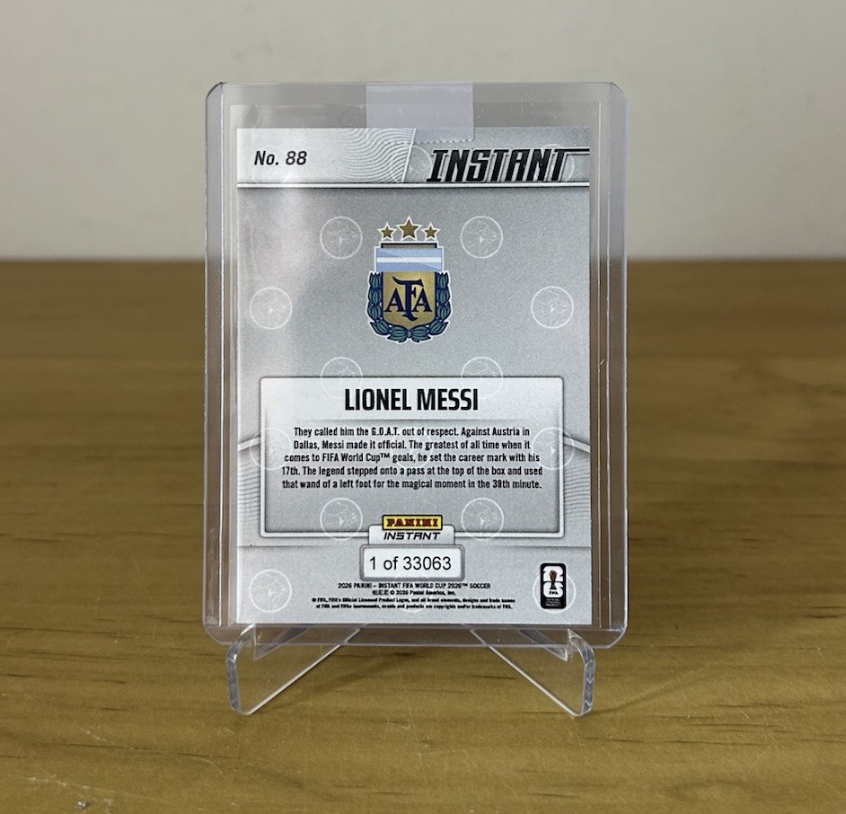 Reverso Messi 88 Panini Instant Mundial 2026