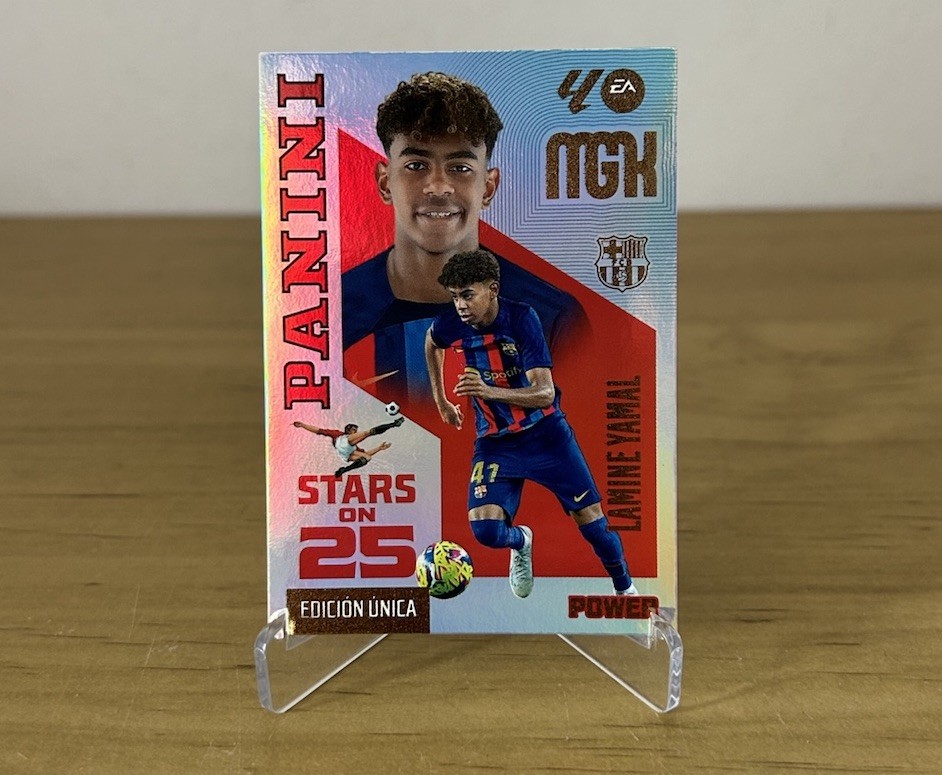 Lamine Yamal Stars On 25 Power 449P Megacracks LaLiga 2026-27 Panini