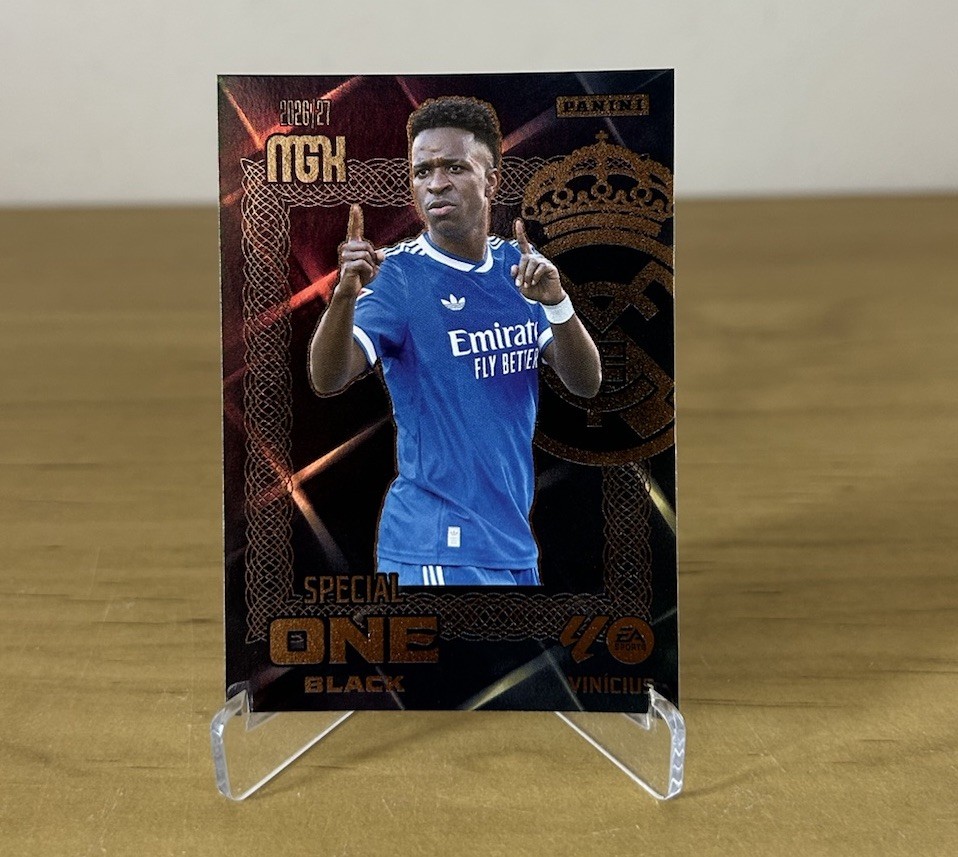 Vinicius Jr Special One Black Megacracks LaLiga 2026-27 Panini Real Madrid