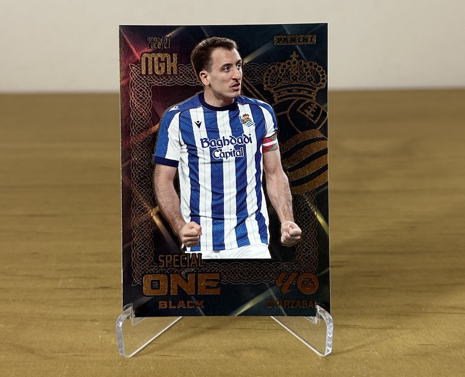 Mikel Oyarzabal Special One Black Megacracks LaLiga 2026-27 Panini Real Sociedad
