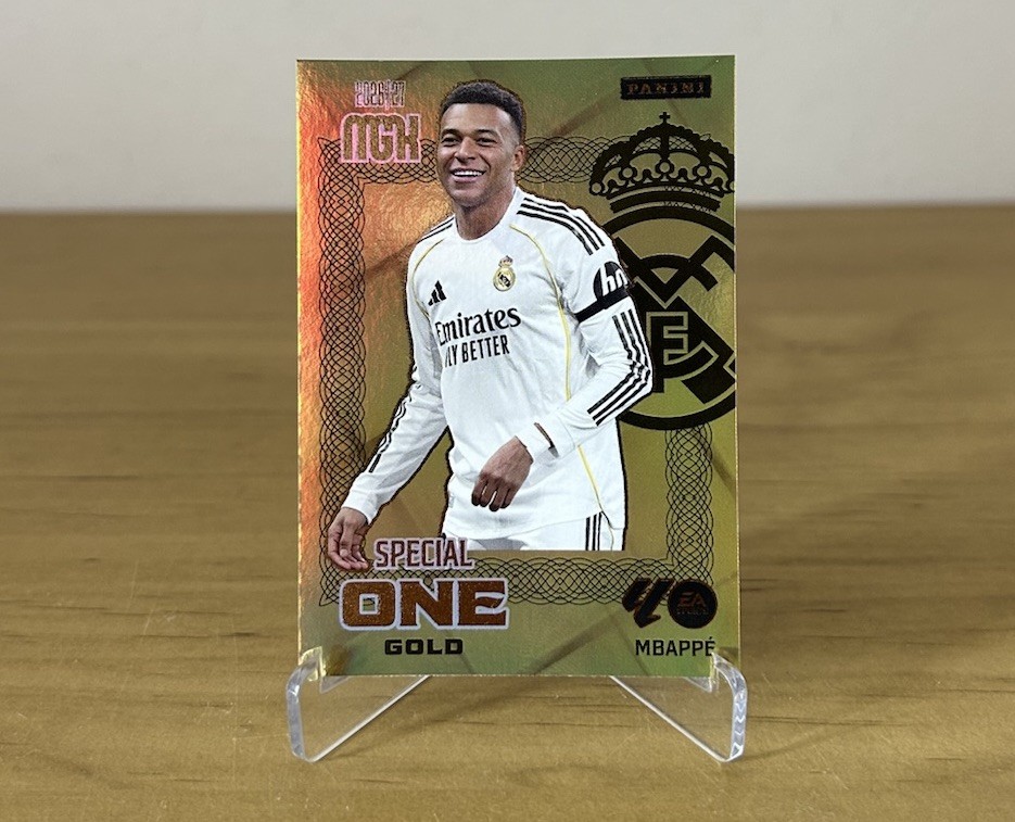 Kylian Mbappe Special One Gold Megacracks LaLiga 2026-27 Panini Real Madrid